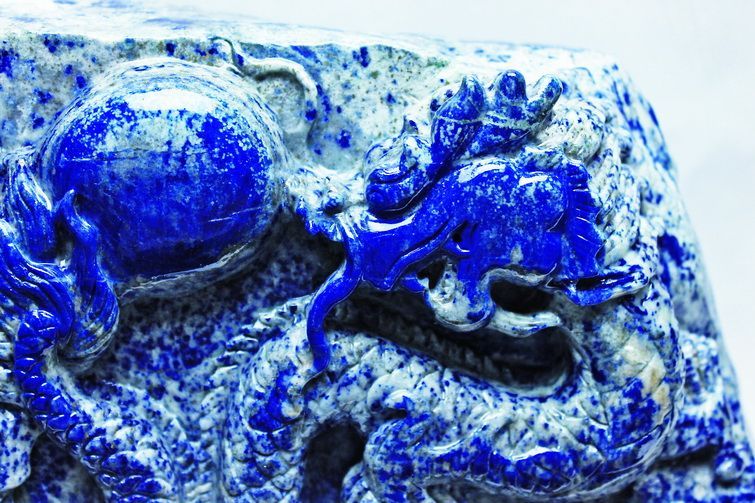 4.7Kg ラピスラズリ 手彫り 龍 置物[T362-478] 3枚目