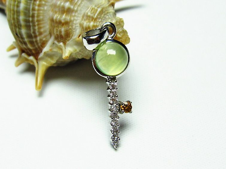 プレナイト ペンダント [T442-1856] 2枚目