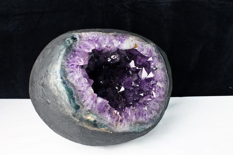15.2Kg ウルグアイ産 アメジストドーム同梱不可[T466-1499]