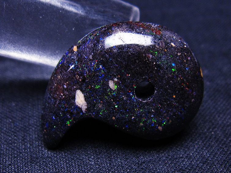 ブラックオパール 勾玉[T468-399] 3枚目