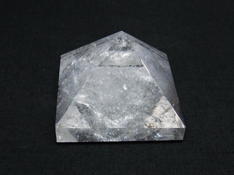 ヒマラヤ水晶ピラミッド[T600-1787] 1枚目