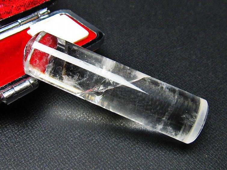 虹入り ヒマラヤ水晶 印材 15mm [T607-132]