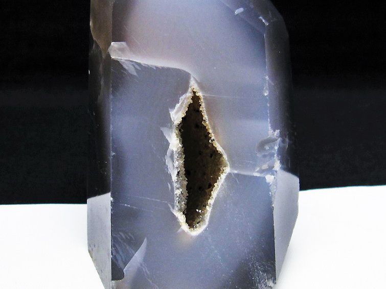 アゲート 笑口 六角柱[T610-12104] 3枚目