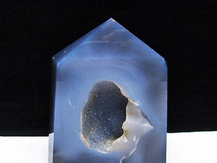 アゲート 笑口 六角柱[T610-12170] 2枚目