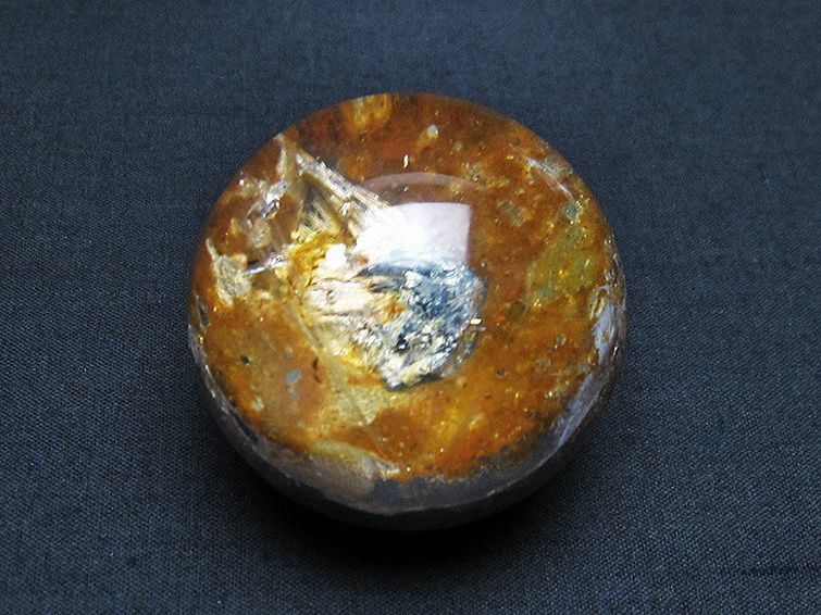 ゴールドタイチンルチル入り 水晶 丸玉 41mm [T637-4416] 2枚目