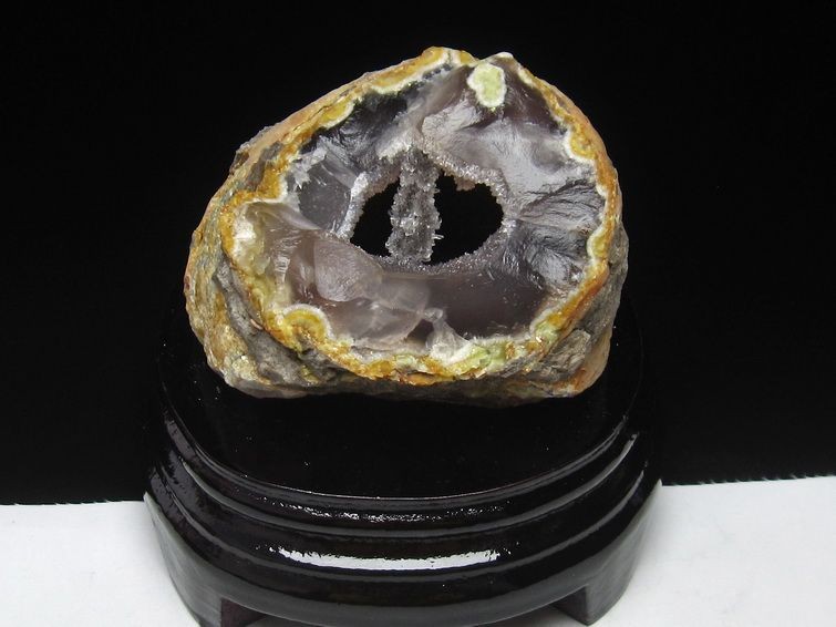 カルセドニーノジュール(球状玉髄) モロッコ産 ツーソン展示会品[T640