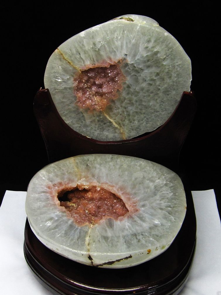 ウルグアイ産アメジストクラスター　丸玉　トレジャー瑪瑙ミニサイズ聚宝盆 バラ可 ウルグアイ産アメジストクラスター 丸玉 トレジャー瑪瑙ミニ