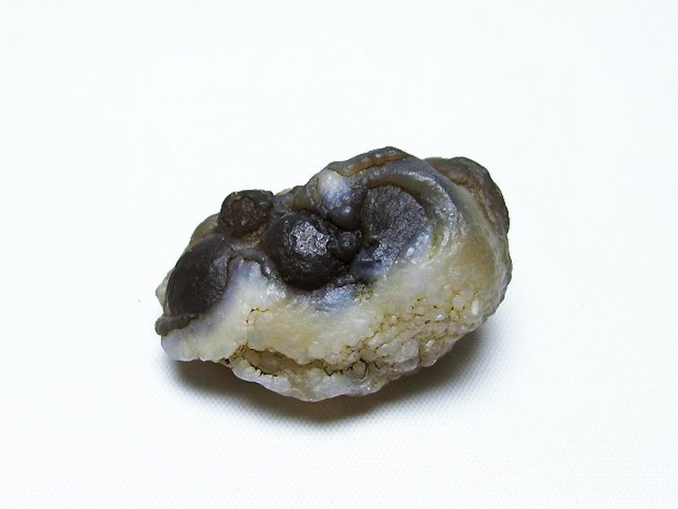 カルセドニーノジュール(球状玉髄) モロッコ産 ツーソン展示会品[T742-562] 1枚目