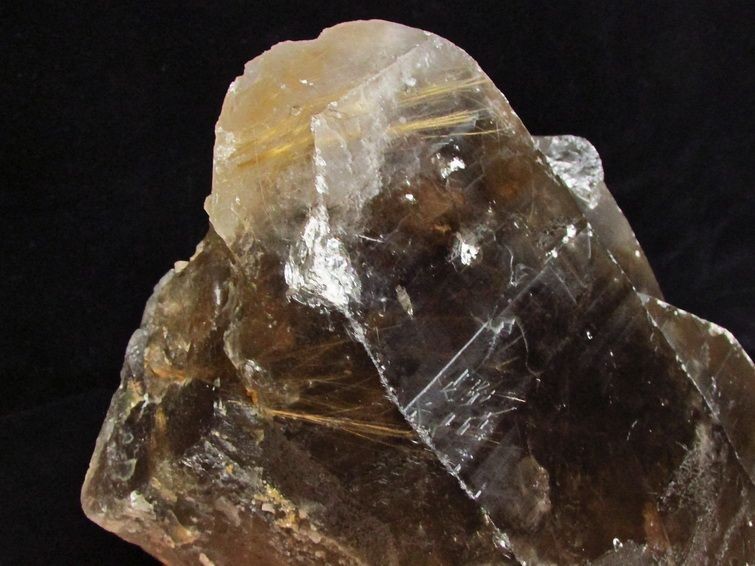 6.8Kg ルチル入り 水晶 原石[T768-1332]