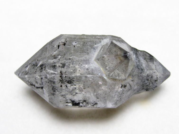 スティブナイト（輝安鉱）入り  ハーキマーダイヤモンド水晶 原石[T768-2499] 1枚目