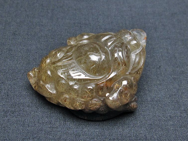 金針ルチルクォーツ 金蟾 置物[T801-430] 3枚目