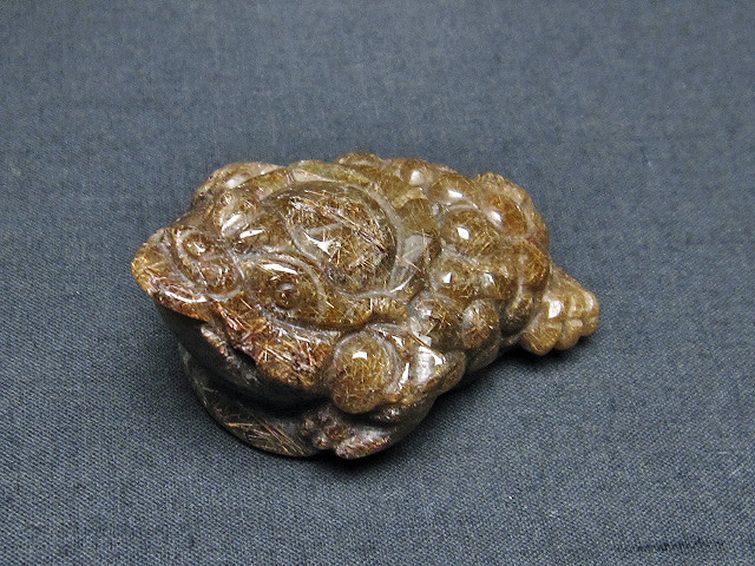 ルチルクォーツ（金針ルチル水晶） 金蟾 置物[T801-503] 1枚目