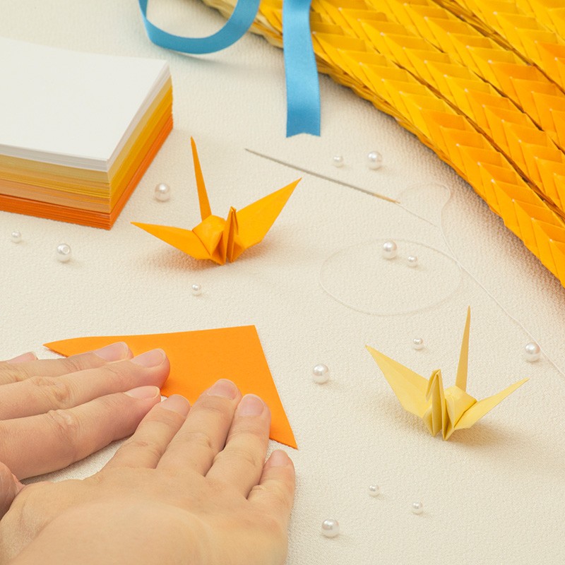  тысяч перо журавль комплект M orange 5 цвет ручная работа комплект тысяч перо журавль для оригами . материал. комплект M размер (7.5cm угол оригами )