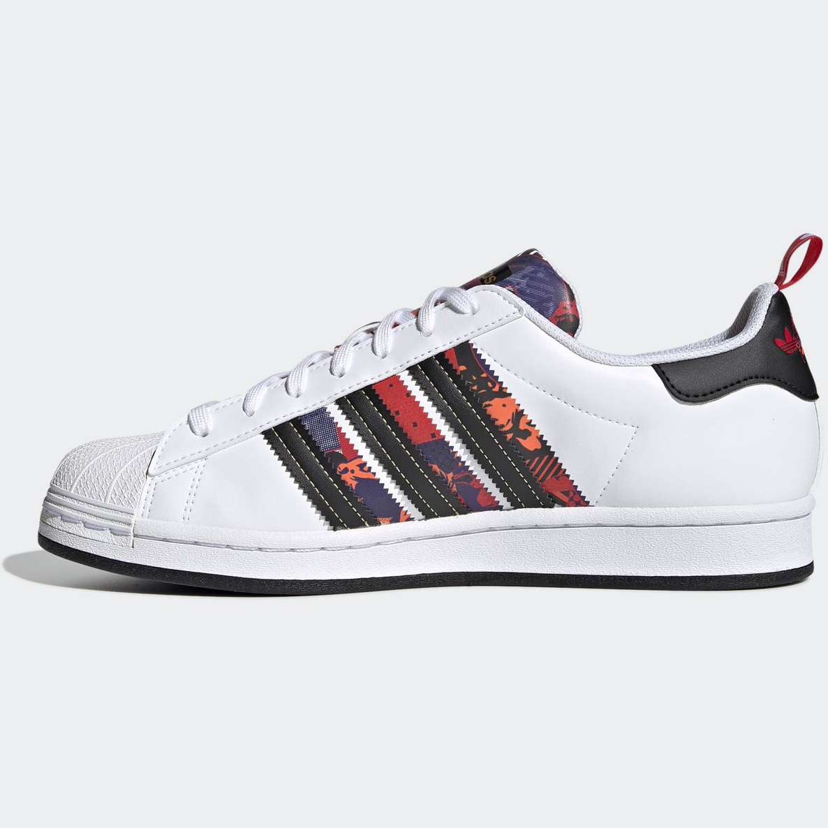 adidas SUPERSTAR "CNY" （2021） Q47184 （クラウドホワイト/コアブラック/スカーレット） adidas Originals SUPERSTAR メンズスニーカーの商品画像