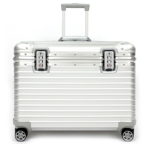 美品】RIMOWA リモワ TOPAS トパーズ PILOTE パイロット 37L 4輪