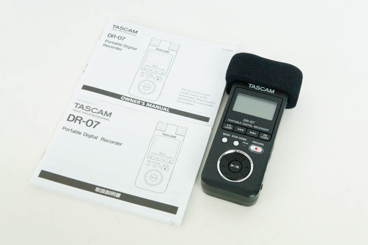 タスカム DR-07［DR-07 Portable Digital Recorder SD・SDHCメディア採用ポータブル・デジタル・レコーダー］ ICレコーダーの商品画像