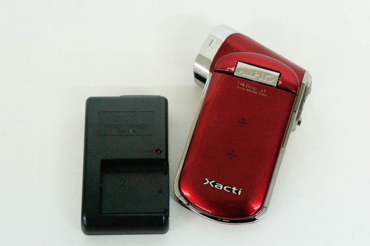 SANYO サンヨー Xacti ザクティ DMX-CG100デジタルムービー