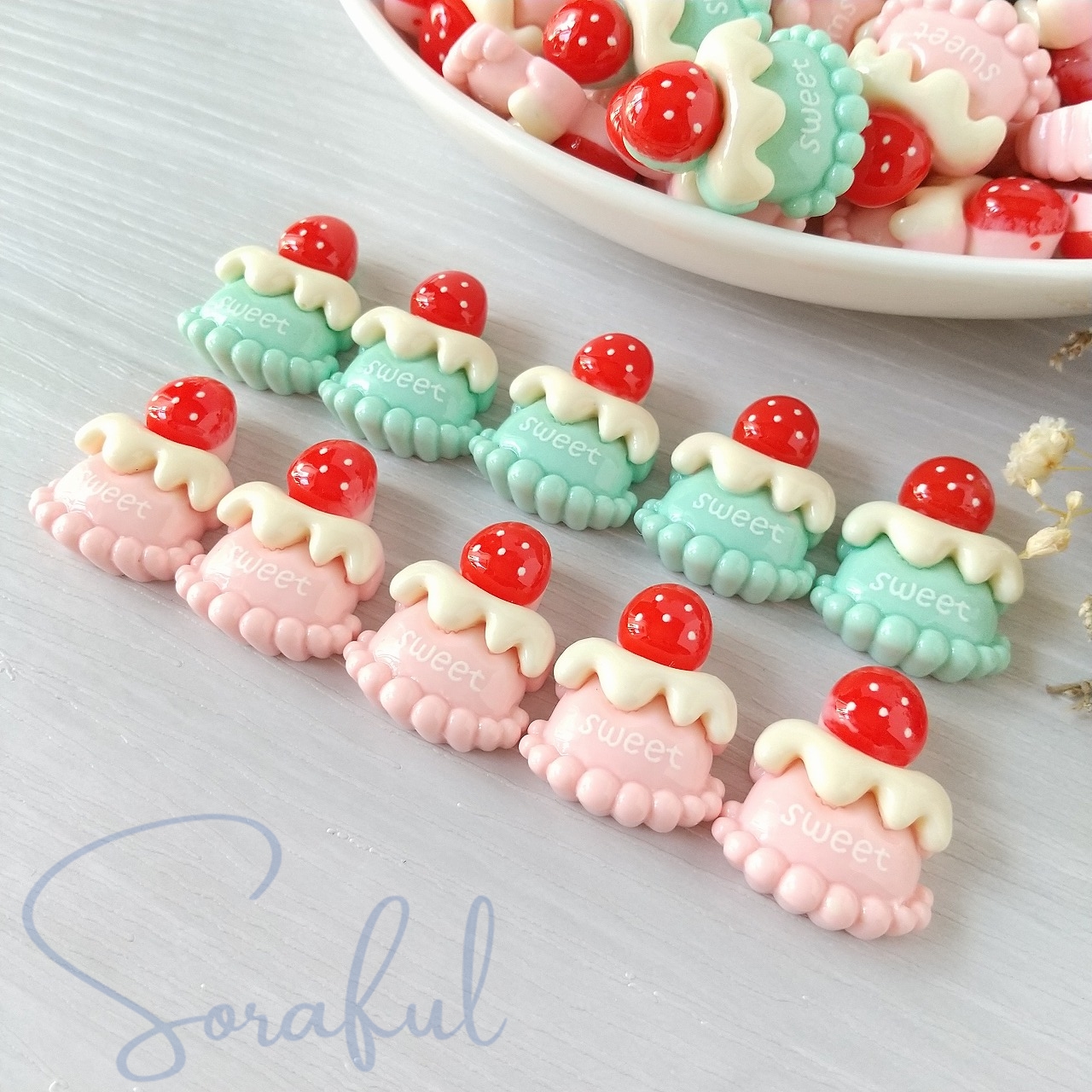  декоративные элементы большой клубника . разместить на .Sweet кекс клубника кекс розовый mint green приклеивание детали 5 шт D-0098