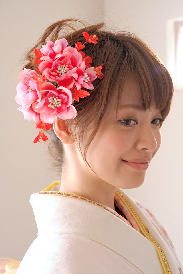 女の子 髪飾り 赤色 ヘアピンタイプ 七五三 花 3本セット 七歳 ひなまつり 結婚式