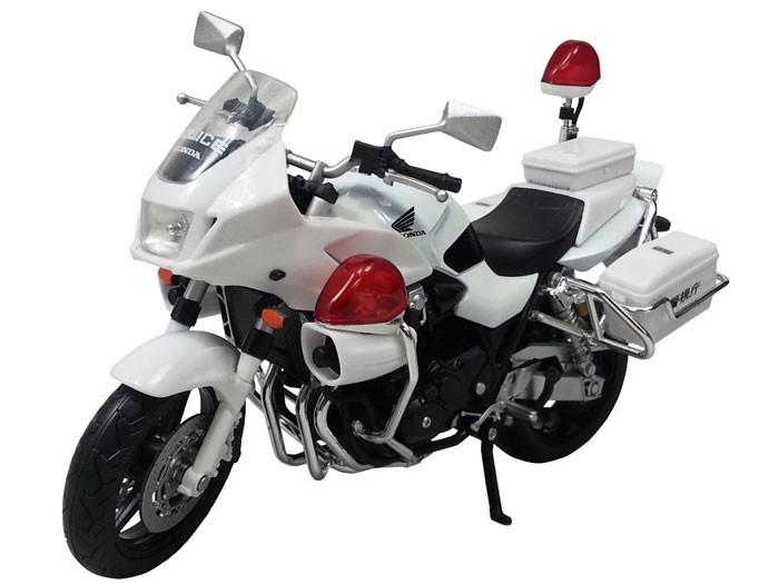 Honda CB1300P （白バイ） （1/12スケール 完成品バイク 095355） オートバイの商品画像