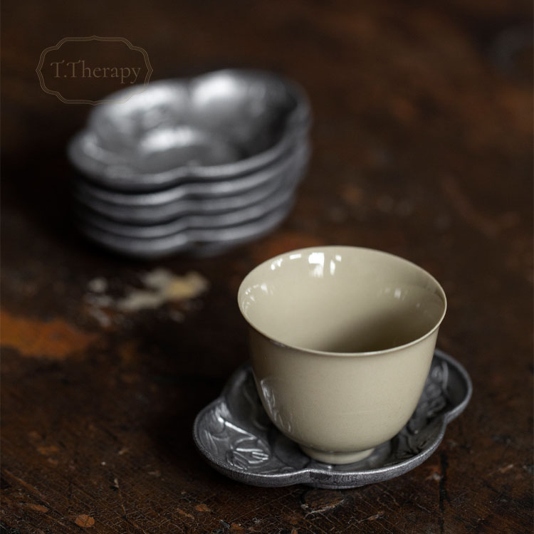 ... teacup sauce / tea tray ( luck . small )