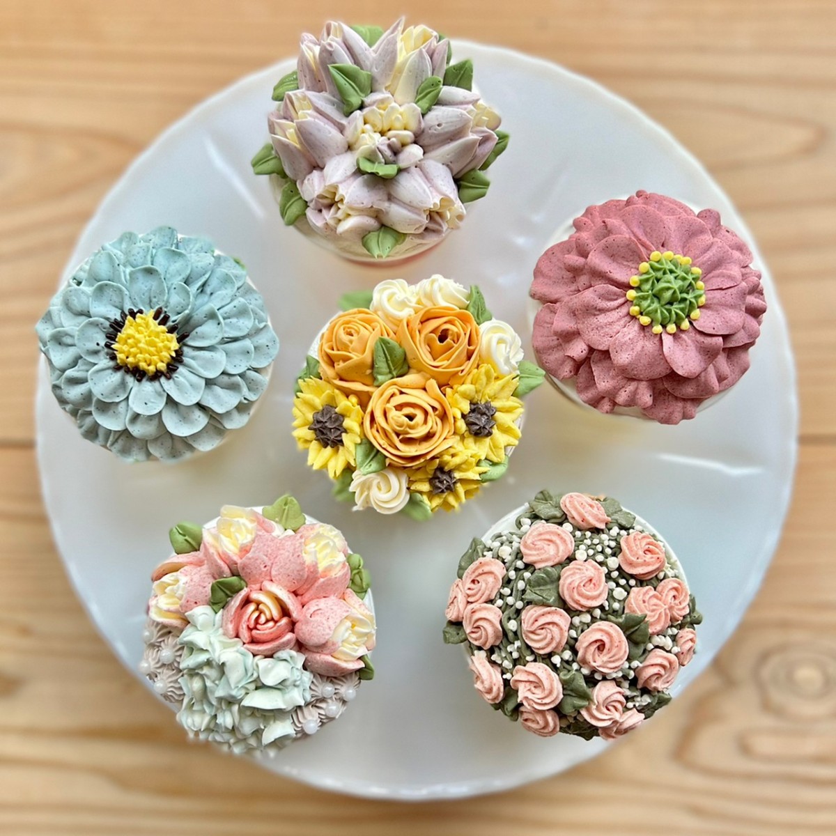  cupcake flower 6 kind handmade Niigata popular shop Mother's Day celebration .. sweets sweets gift Valentine birthday present gift outer box equipped freezing 