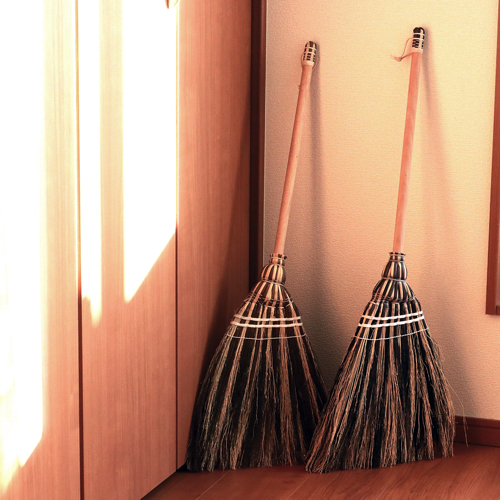 ほうき 室内 おしゃれ カラー 壁掛け収納 柔らかい毛足 箒 かわいい ナチュラル エコ 室内ほうき Pl Bm1171 雑貨屋リエット 通販 Yahoo ショッピング