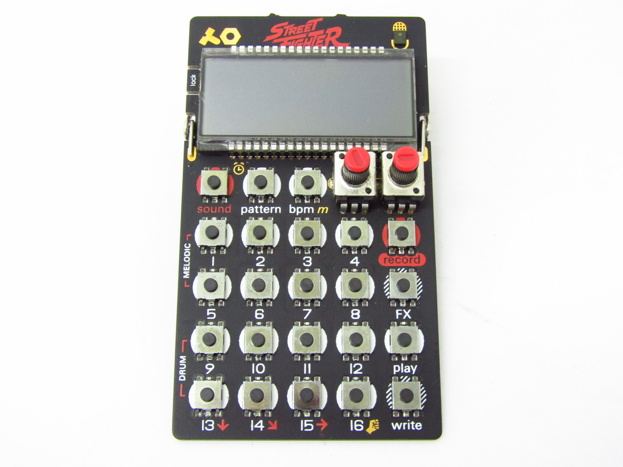 Teenage engineering PO-133 Street Fighter сэмплер силиконовый чехол имеется VG4653