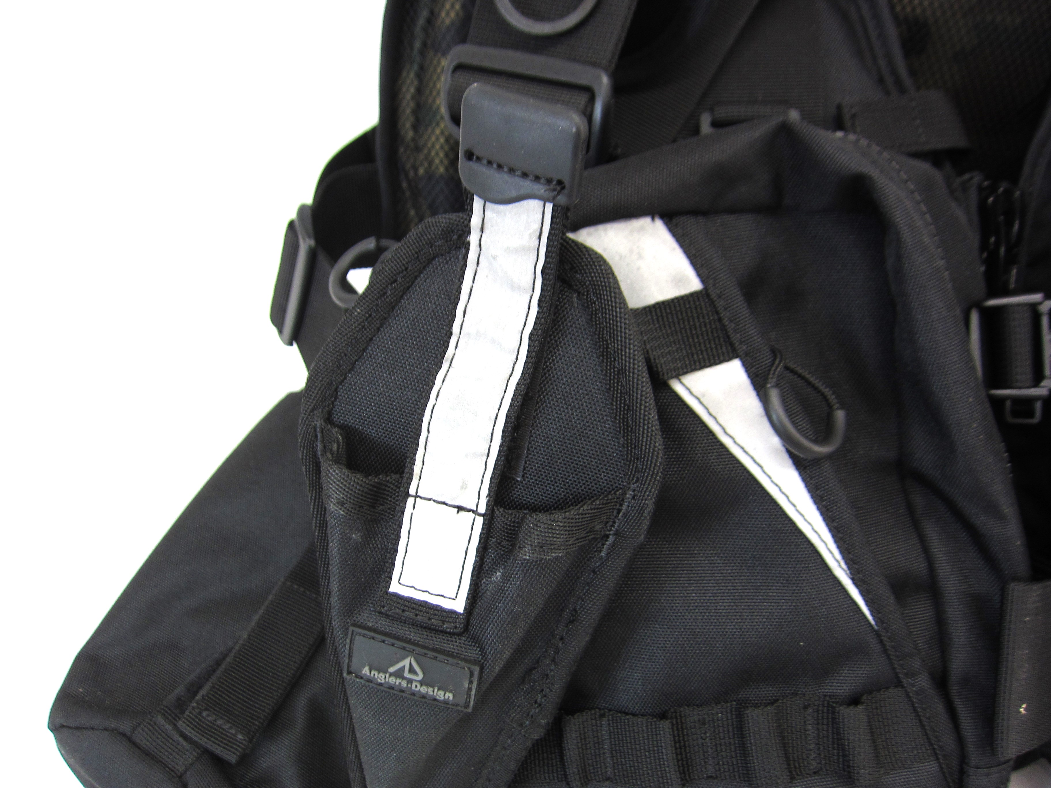  angler z design Extreme 3 floating the best life jacket ∠US4047