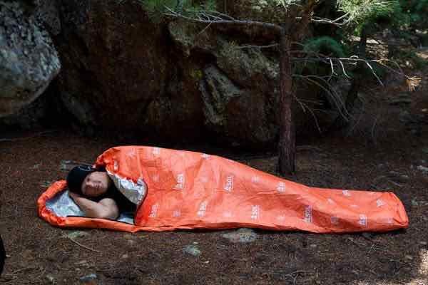 SOLeso- L Escape Bivvy Escape vi vi [ уличный ][ альпинизм ][ экстренный ]