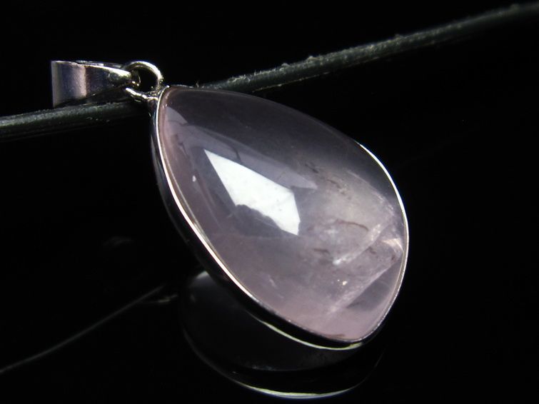 ミルキークォーツ ピンク  ペンダント 