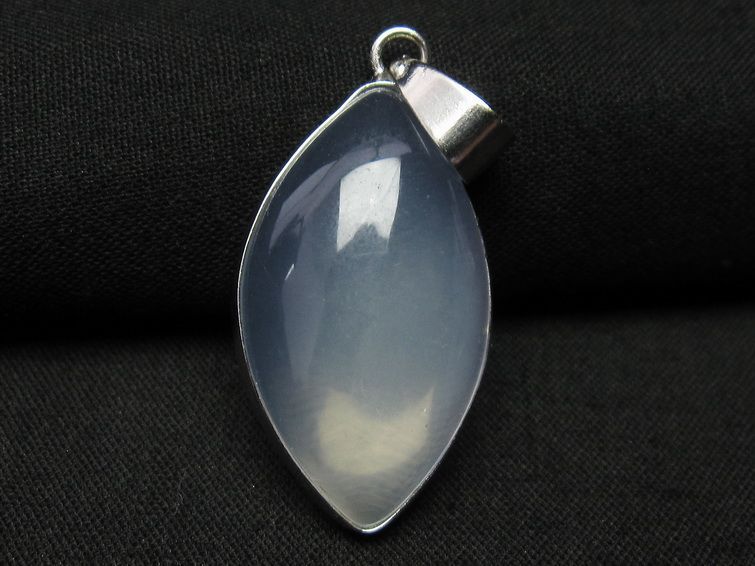 ミルキークォーツ  ペンダント 