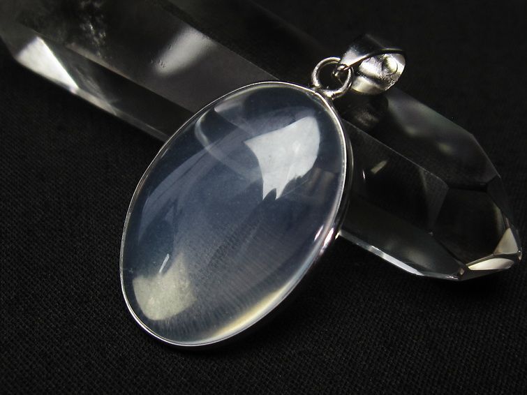 ミルキークォーツ  ペンダント 