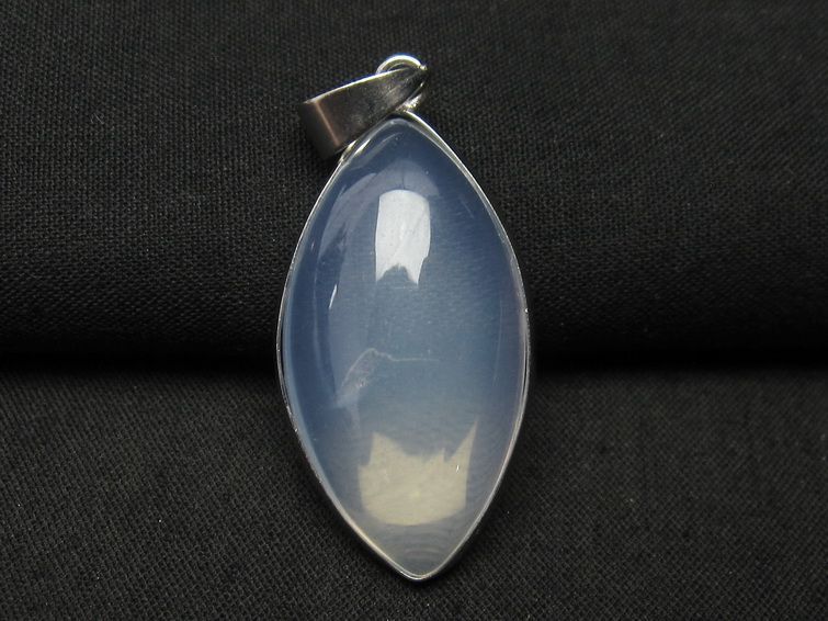 ミルキークォーツ  ペンダント 
