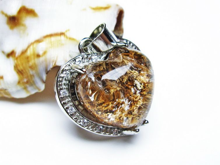 ガーデンクォーツ　ペンダント 