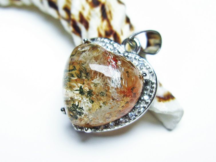 ガーデンクォーツ　ペンダント 