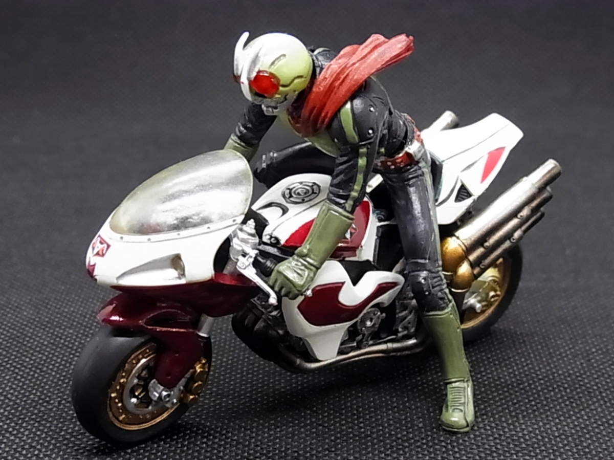 S.I.C.匠魂VOL.5 仮面ライダークウガ・ライジングマイティフォーム 