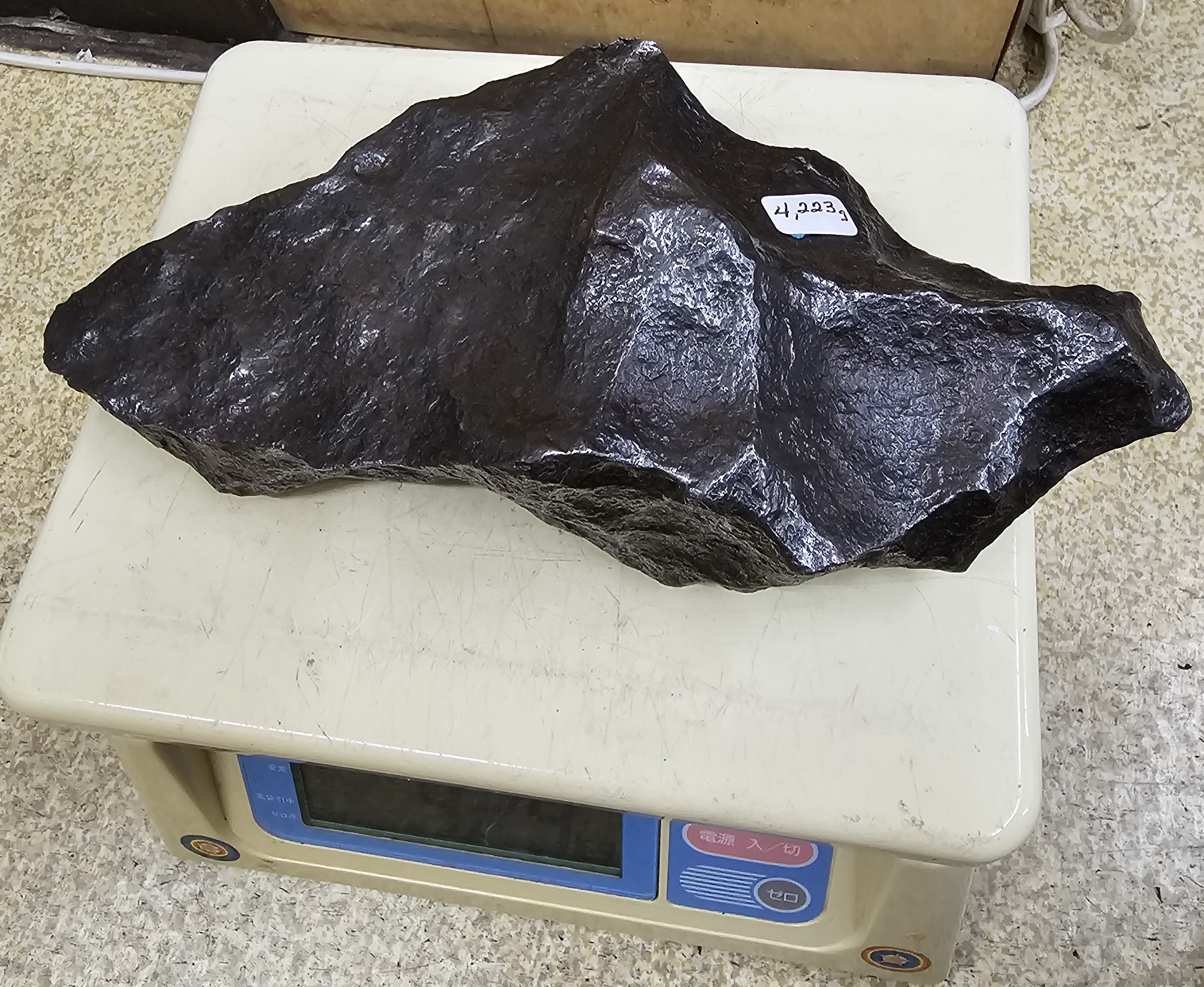 gi Beo n необогащённая руда [ большой ]4.24kg совершенно body Gibeon meteorite металлический метеорит 