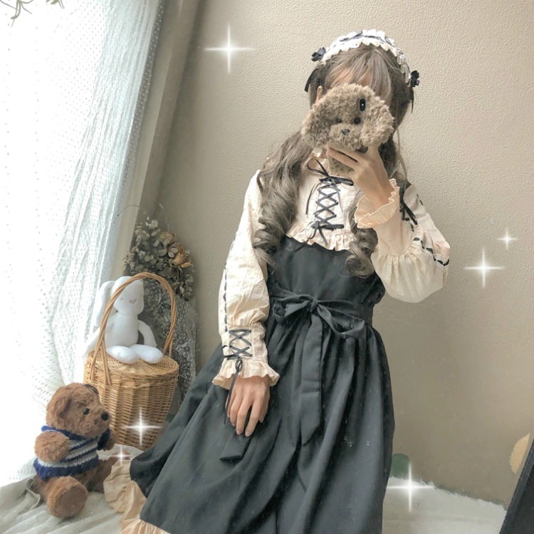 dress lady's lovely gothic Lolita van te-ji ribbon patchwork dress Gothic and Lolita cosplay dress 