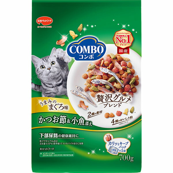 日本ペットフード コンボ キャット まぐろ味・かつおぶし・小魚添え 700g（140g×5袋）×10個 COMBO 猫用ドライフードの商品画像
