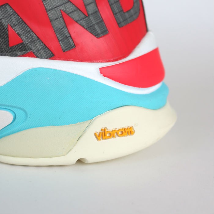 BRAND BLACK ブランドブラック KITE RACER カイトレーサー ビブラム  