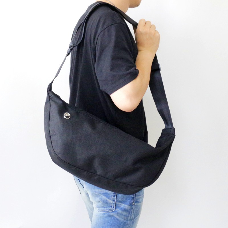 【期間限定値下げ】【美品】日本製 コーデュラ バナナ ショルダー ボディバッグ JAM HOME MADE（ジャムホームメイド）の「日本製 エココーデュラ