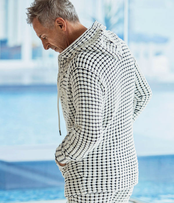 1PIU1UGUALE3 RELAX ウノ ピュ ウノ ウグァーレ トレ リラックス