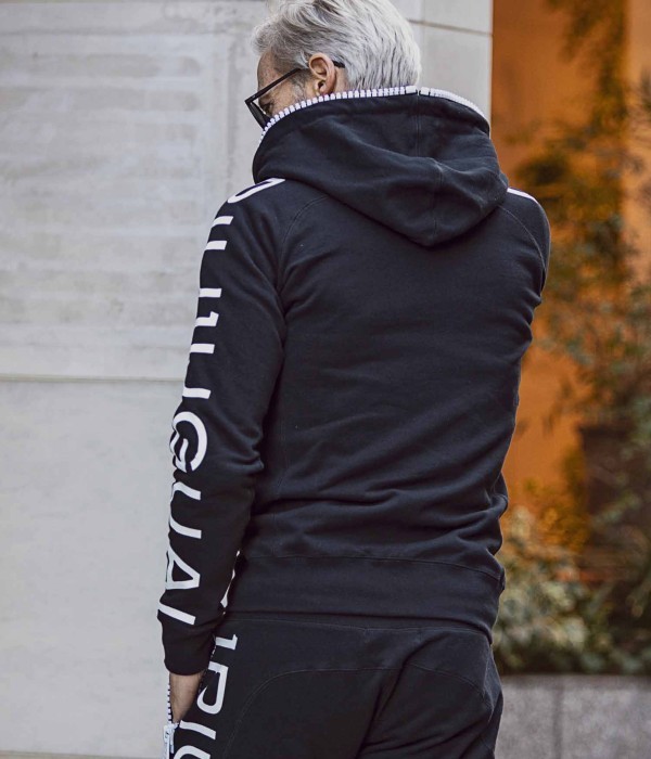 1PIU1UGUALE3 RELAX ウノピゥウノウグァーレトレ ビッグ