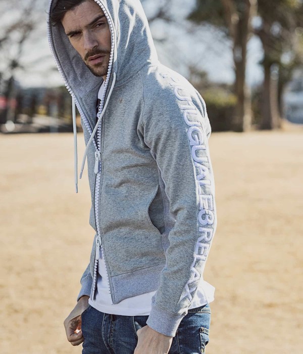 超人気 定価5万1piu1uguale3×今治タオル ストレッチジャージジップ