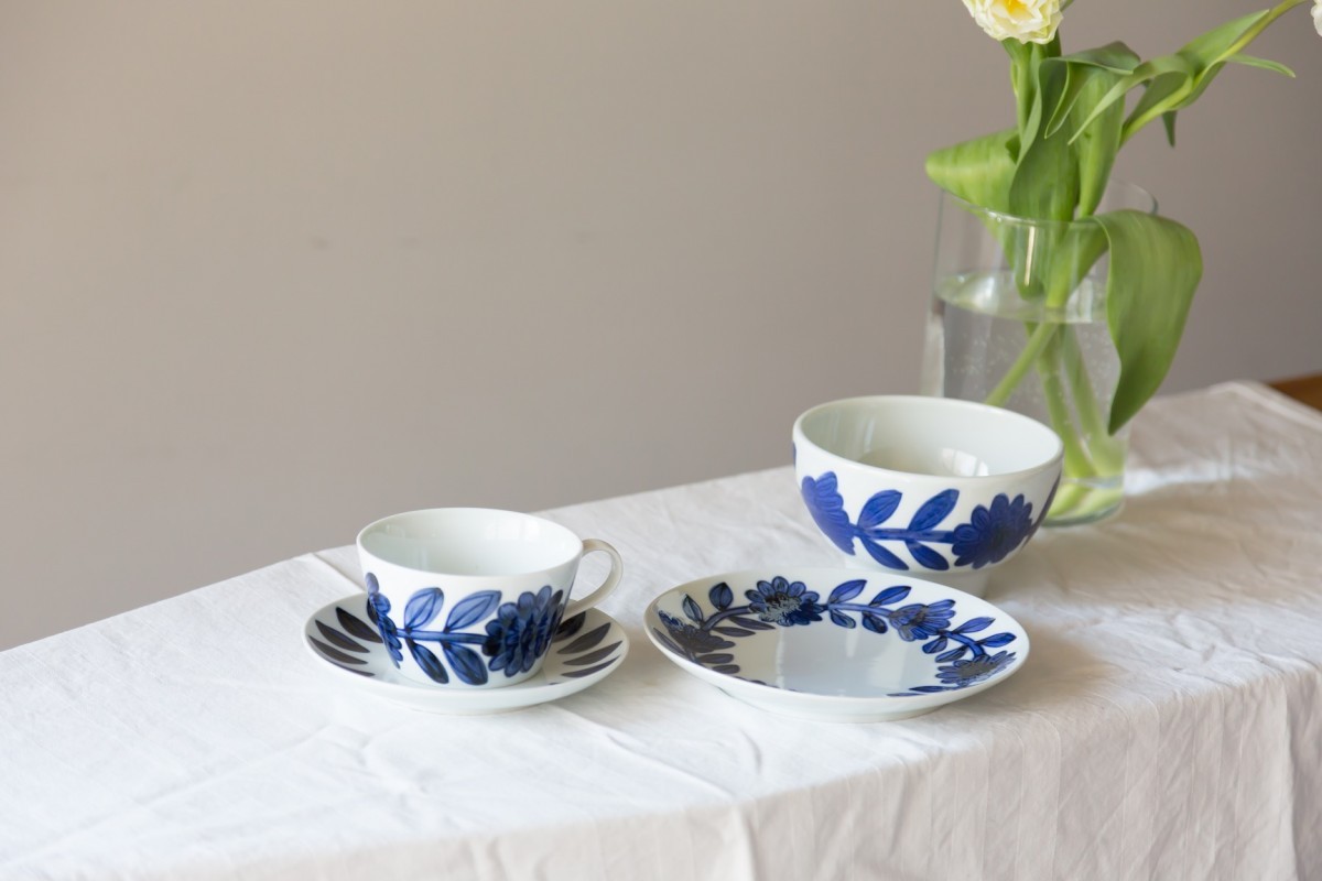  wave . see . west mountain kiln Daisy daisy mug &15cm plate blue blue coffee cup & saucer Northern Europe tableware plate Japanese-style tableware ceramics Mother's Day discount . thing gift 