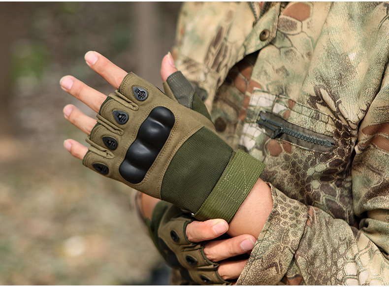  military camouflage -ju fashion half finger glove Knuckle protection gloves . inspection hunting Battle game .. special squad finger none 