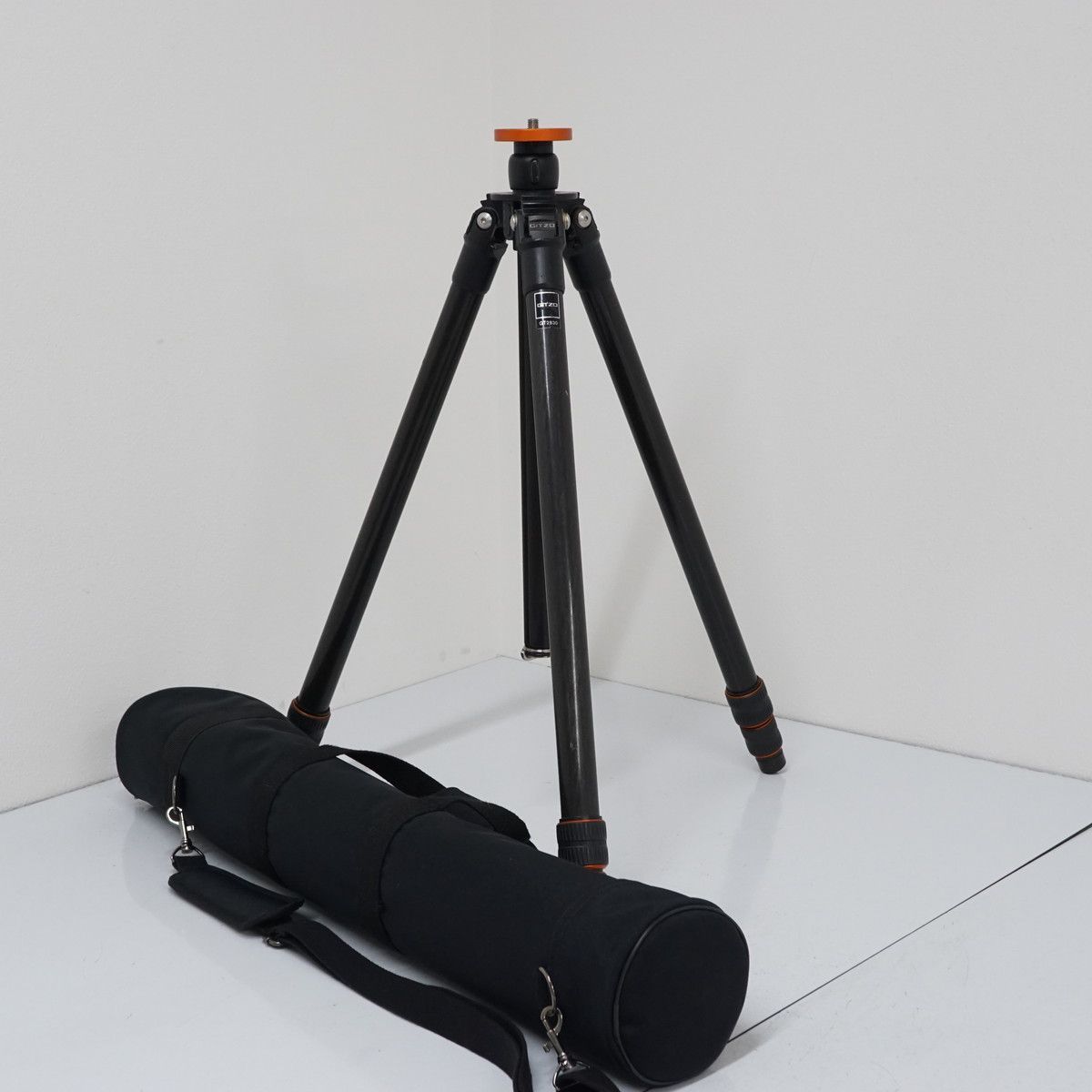 Yahoo!オークション- GITZO バサルト三脚 GT2830 （3段/脚のみ）の製品情報