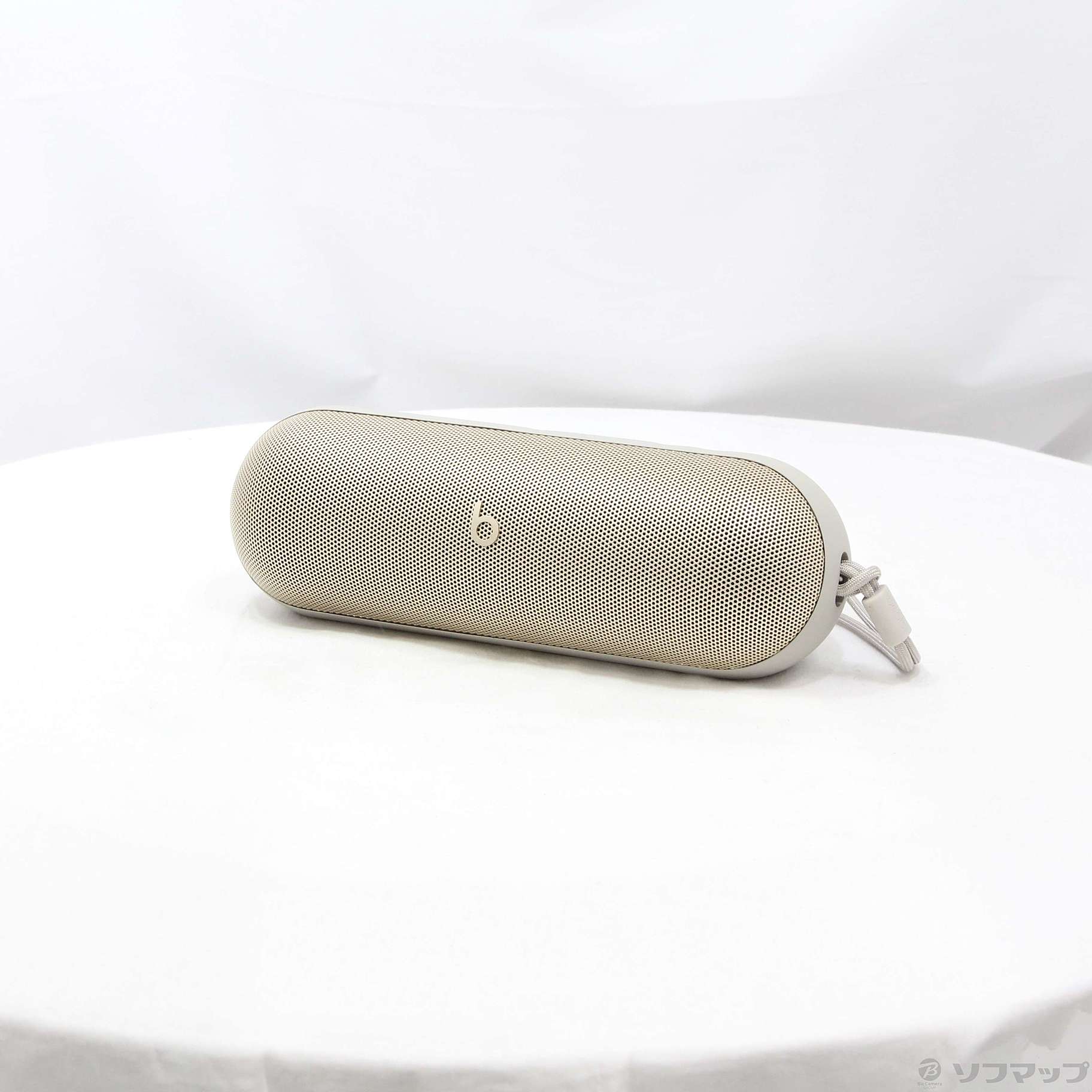 ( б/у )Beats by Dr. Dre Beats Pill золотистый, цвет шампанского MW463PA|A