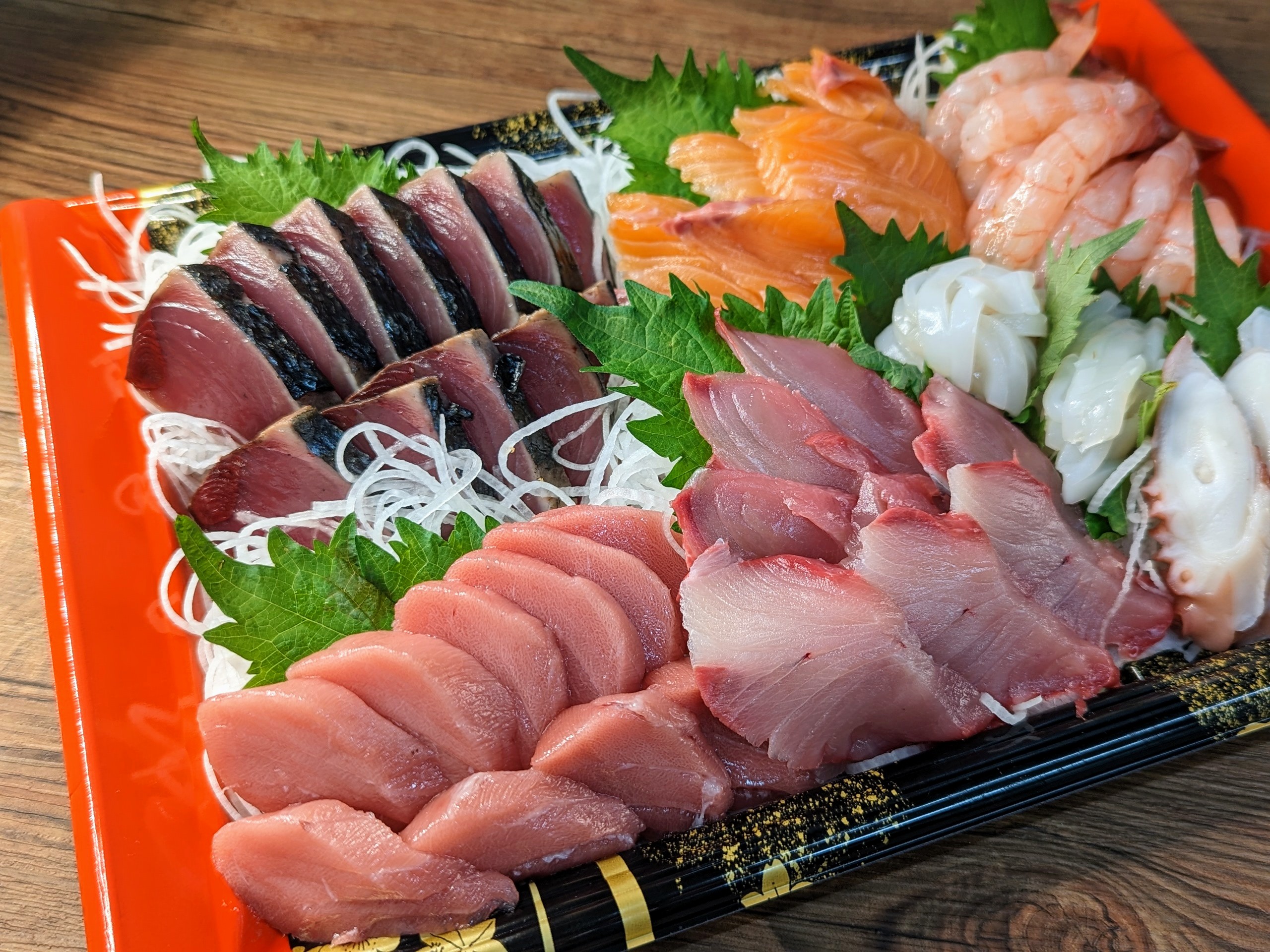  incidental!. sashimi set 